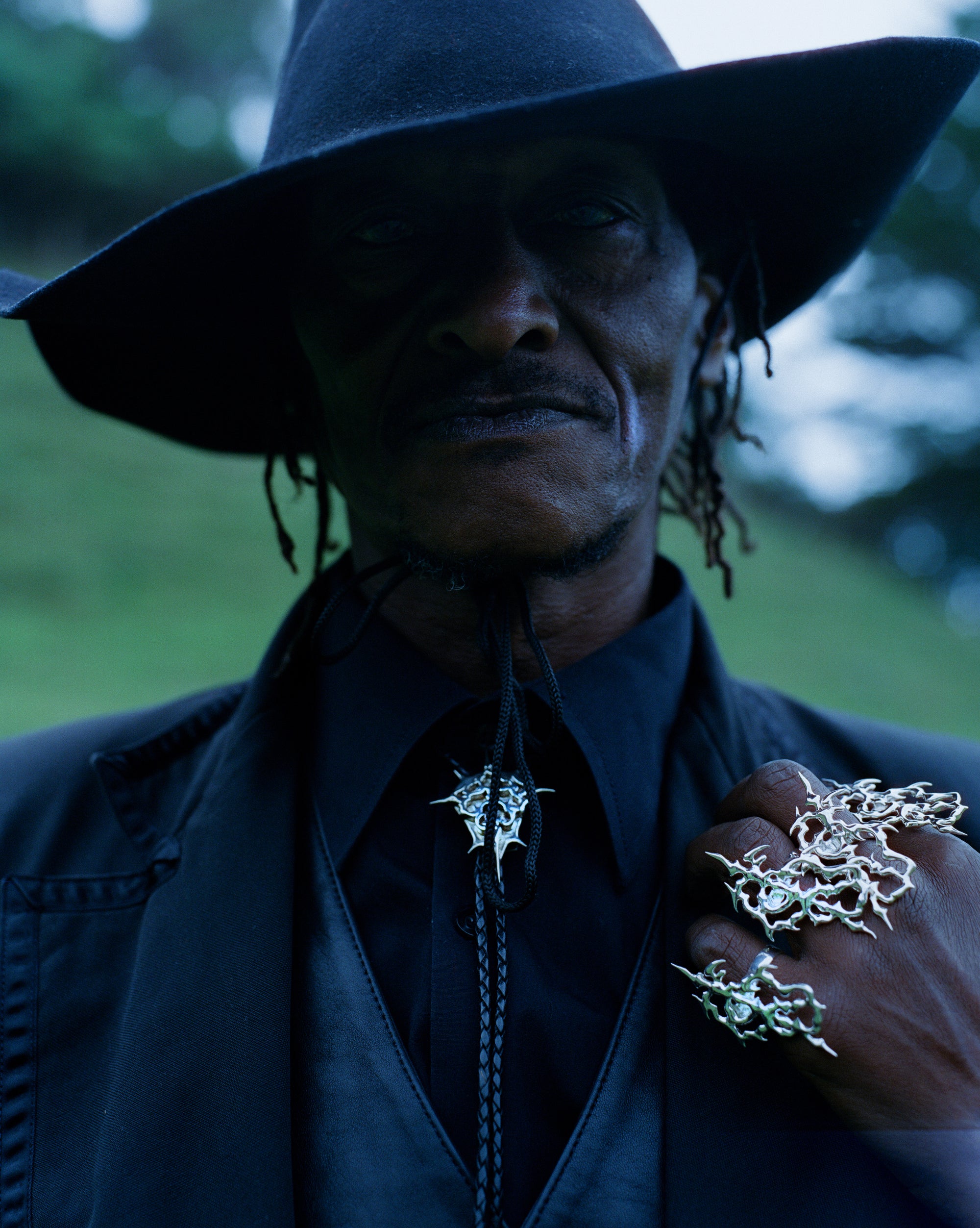 HIFI-SCIFI _ AEDON RING