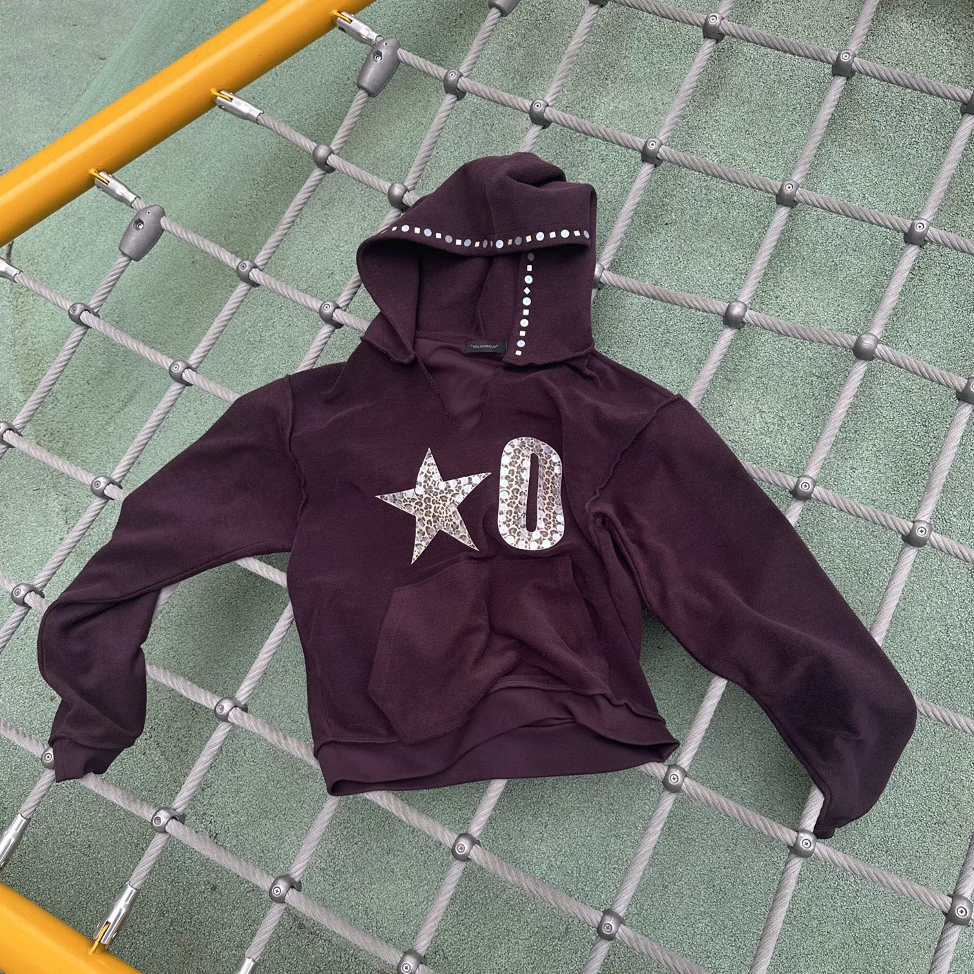 XaLWORCLO _ N0.0 LEOPARD PRINT HAND-DISTRESSED SEQUIN HOODIE