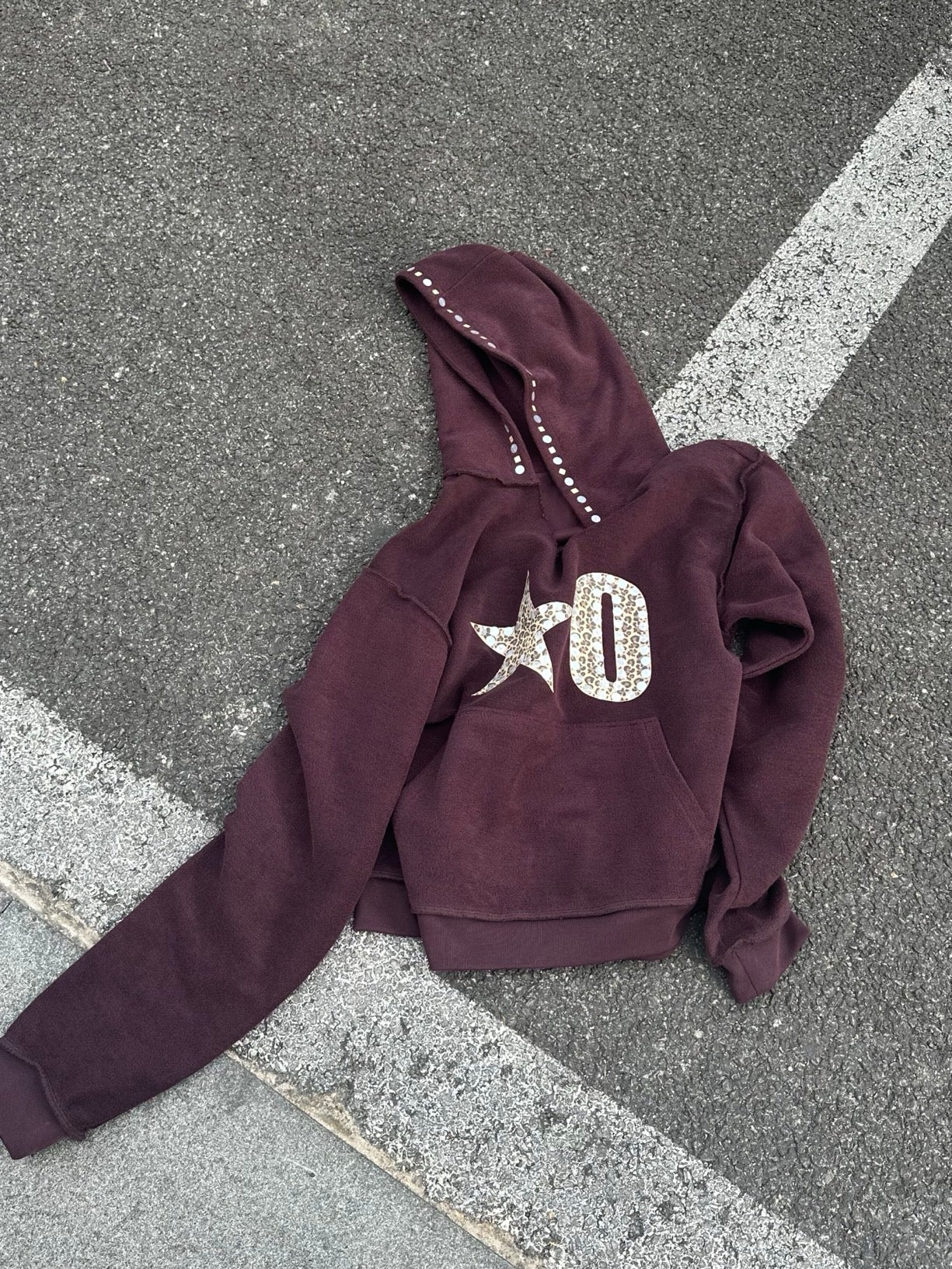 XaLWORCLO _ N0.0 LEOPARD PRINT HAND-DISTRESSED SEQUIN HOODIE