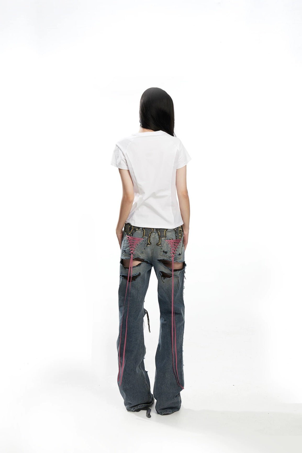 Fruitanari _ DISTRESSED CUT-OUT LACED POCKET DENIM JEANS