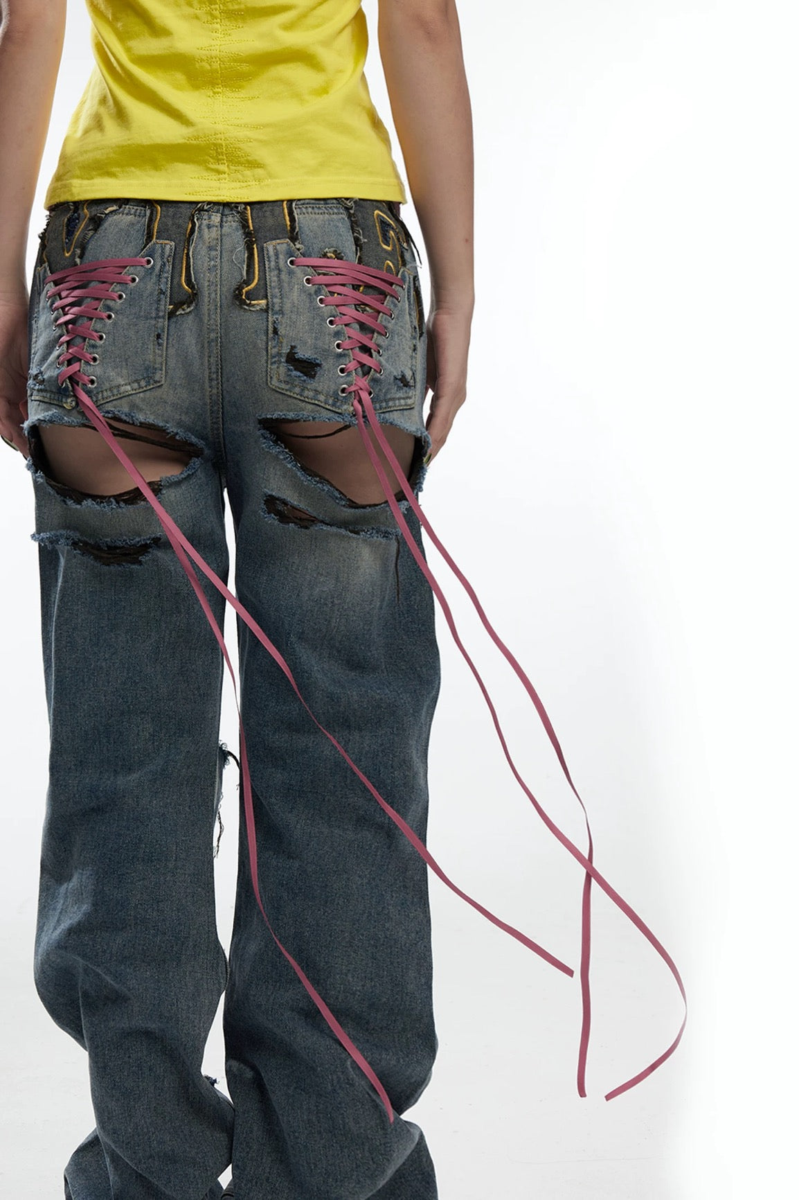 Fruitanari _ DISTRESSED CUT-OUT LACED POCKET DENIM JEANS