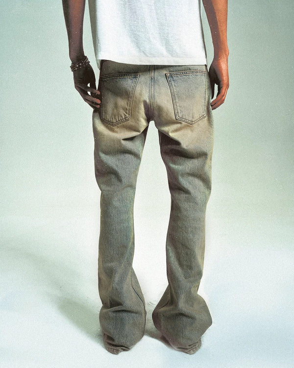 4Tra _ "SUPPORT & PAIN" EMBROIDERED FLAIL FLARE JEANS