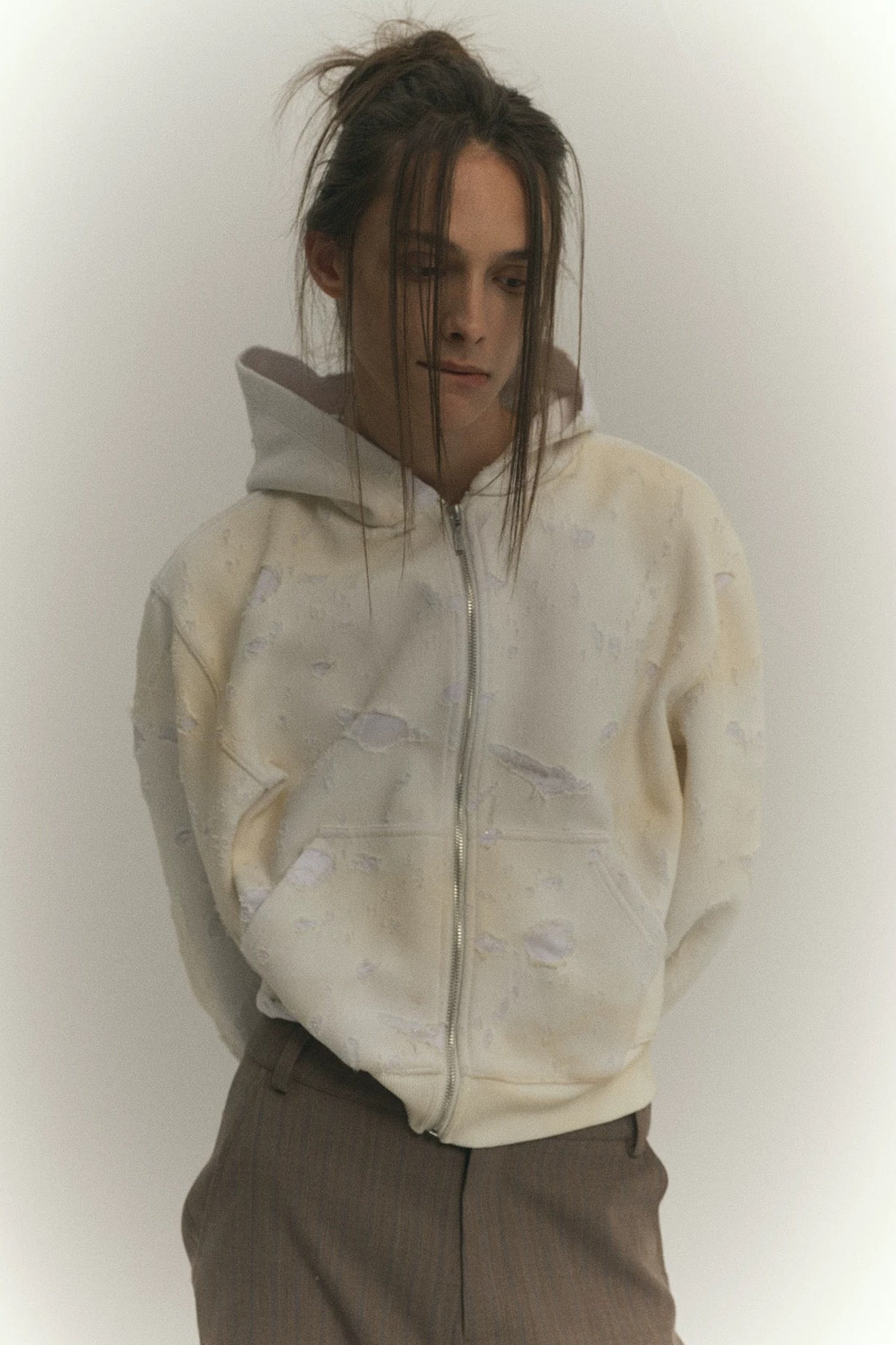 4Tra _ SMOKE BURNT ZIP-UP HOODLE