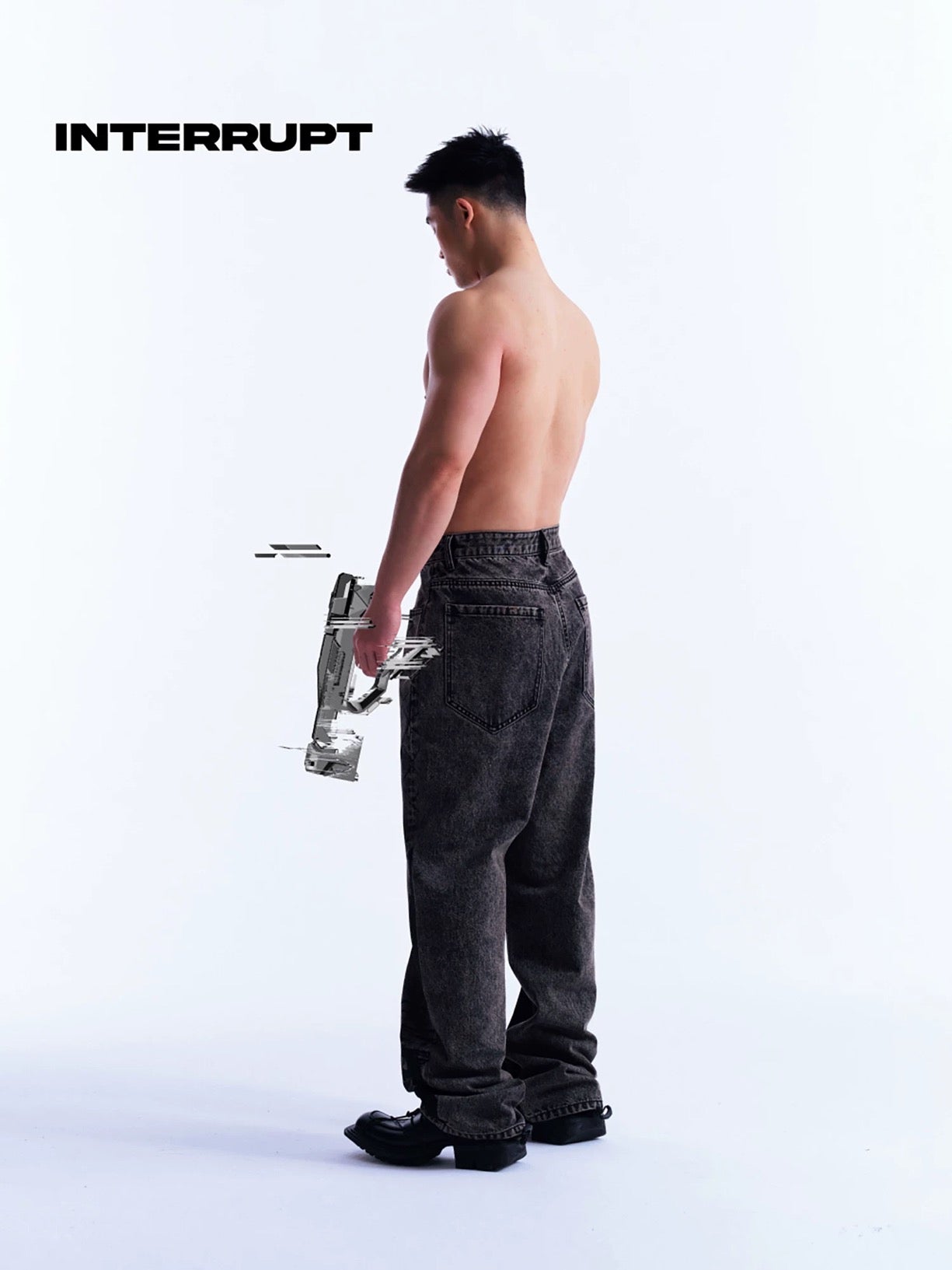 INTERRUPT _ GUN & WIRE JEANS