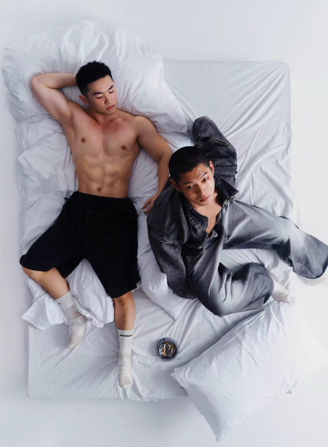 INTERRUPT _ STRAP ON DENIM JACKET