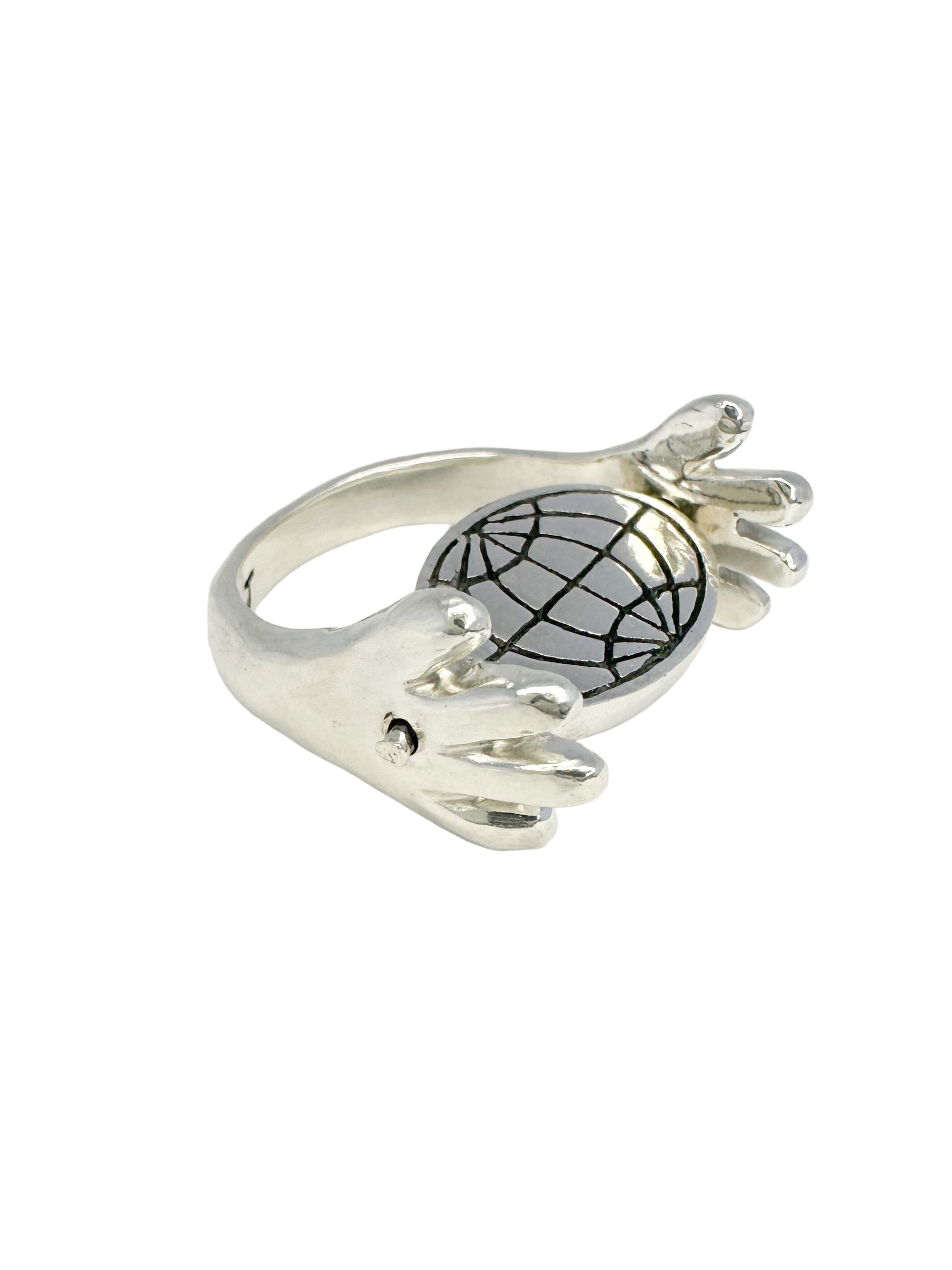 KIMJOALIER _ THE WORLD IS OURS RING